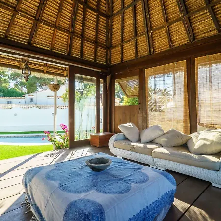 Los Aguilares Balcon del Mar